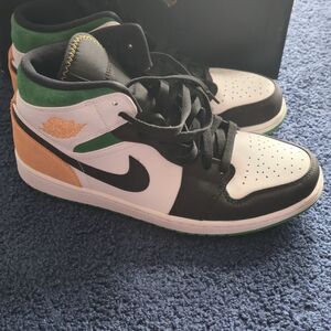 Air Jordan 1 Mid - White, Black, Green & Orange